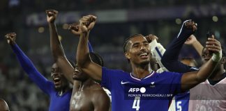 Host nation France defeat Argentina 1-0 to reach men's Olympic football semis