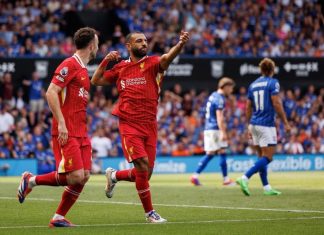 Jota, Salah fire Liverpool to opening day win