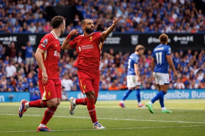 Jota, Salah fire Liverpool to opening day win