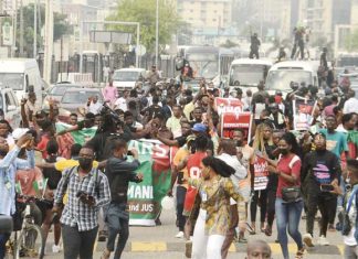 Lagos protesters declare three-day mourning 