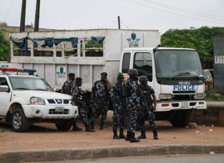 PICTORIAL: Police deployed heavily in Lagos ahead of Protest