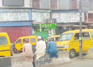 Passengers shun Lagos, Ogun motor parks over protest