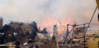 Fire guts Lagos Plank market