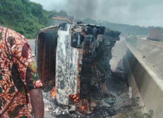 One dead, 10 injured in Lagos-Ibadan expressway auto crash