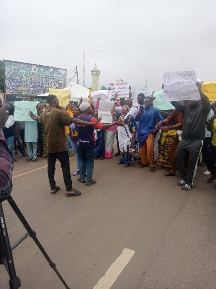 Protest as APC, PDP differ on results