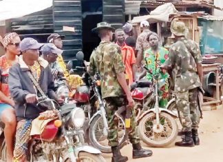 Soldiers caught extorting Lagos motorcyclists despite outcry