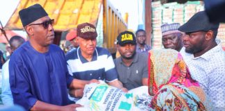 Zulum begins distribution of relief to Borno flood victims