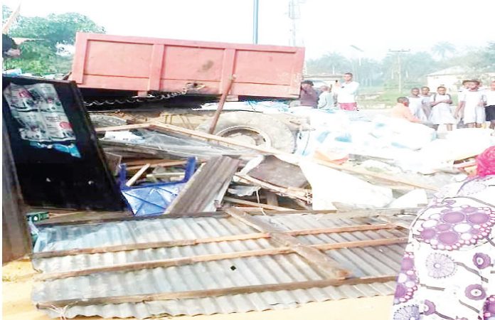 A’Ibom lawyer, two others killed in checkpoint crash