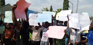 FUOYE students storm FERMA office, protest bad roads and colleagues' deaths