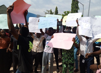 FUOYE students storm FERMA office, protest bad roads and colleagues' deaths