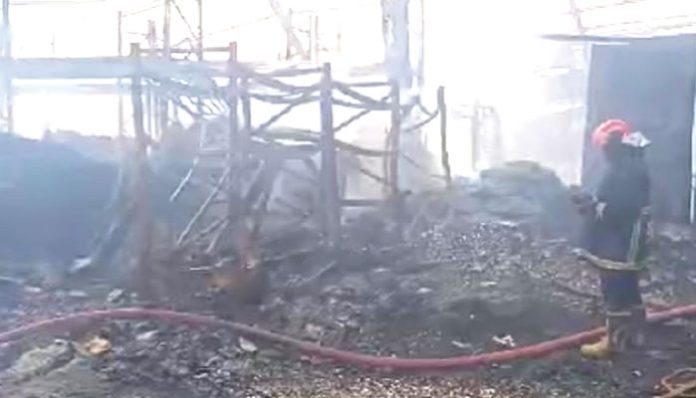 Fire guts Lagos factory, destroys goods