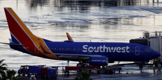 Southwest plane struck by gunfire in US