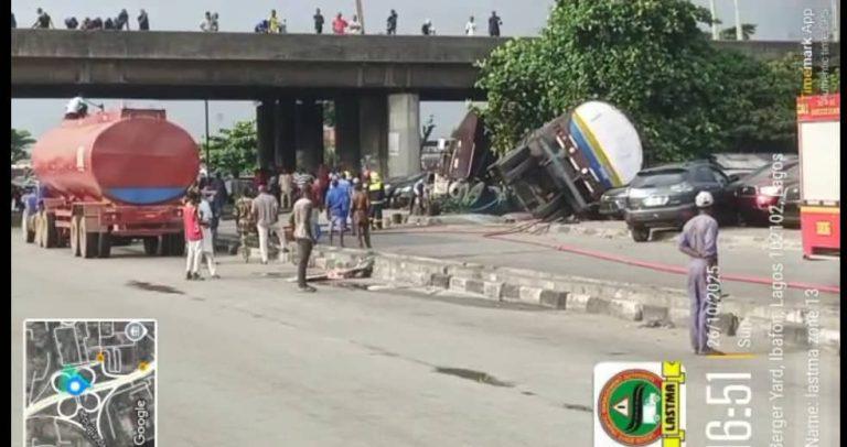 Disaster Averted as Fuel Tanker, Lexus SUV Crash in Lagos