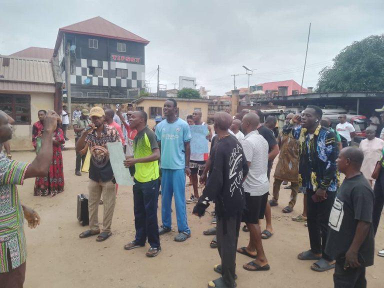 Electricity Bill Hike Sparks Protest in Umuahia: N10,000 Becomes N60,000