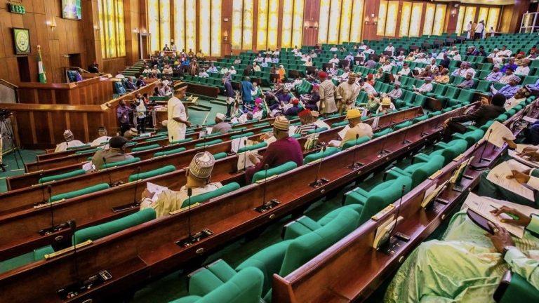 Drama at National Assembly as Angry Contractors Force Reps to Suspend Plenary