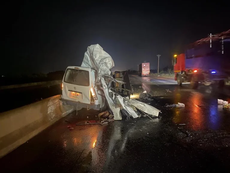 Ten Killed, Six Hurt in Fatal Crash on Ibadan-Lagos Expressway